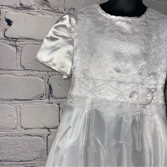 Pure white satin and chiffon dress youth size 8 - Picture 5 of 5